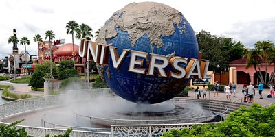 Universal Orlando garage among largest parking lots in the world