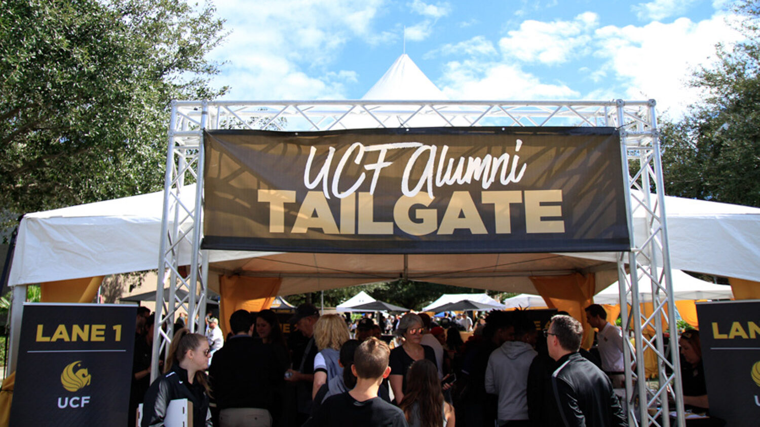 UCF Alumni Tailgate
